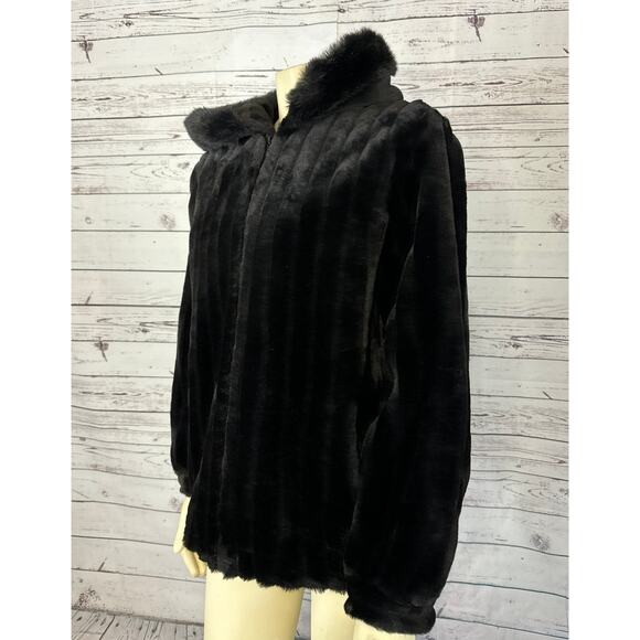 Faux fur hooded coat jacket zippered closing Dressbarn size small - Picture 9 of 12